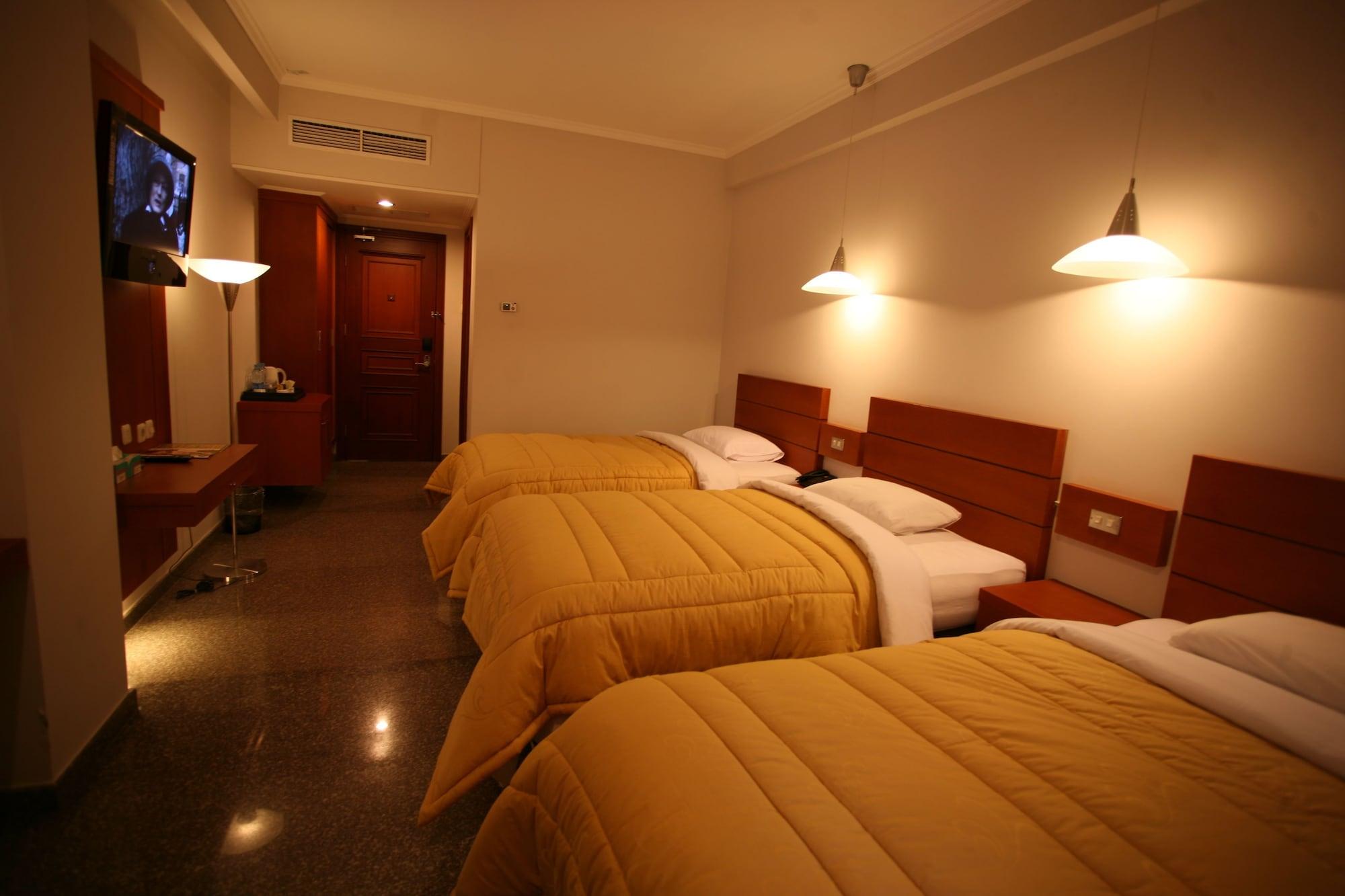 Sahira Butik Hotel Bogor Dış mekan fotoğraf